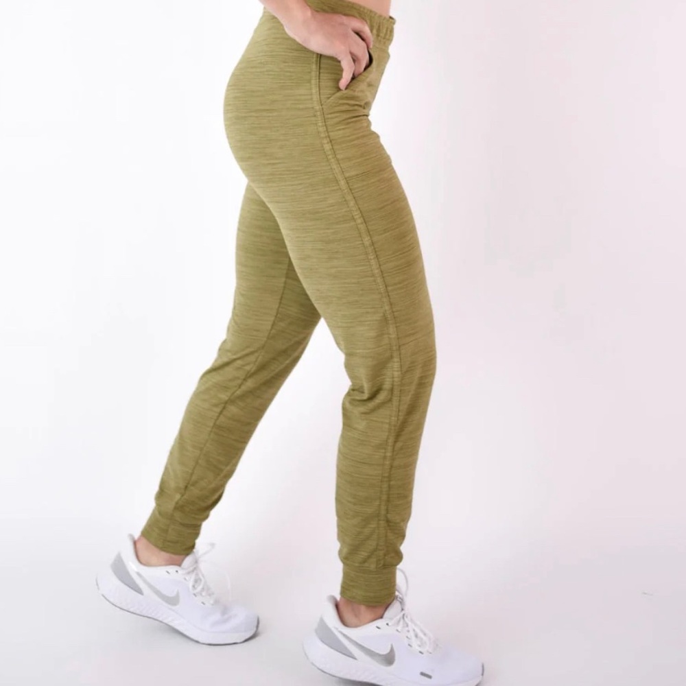 Brand New With Tags FLEO Marley Sage Pocket Joggers Large - Picture 5 of 9